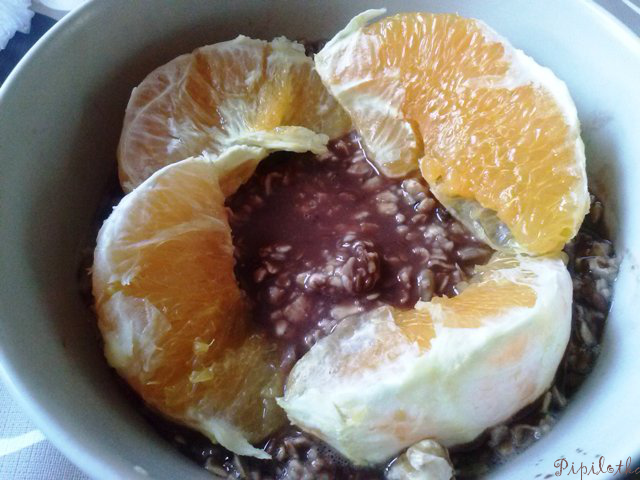Owsianka kakaowa z pomarańczą